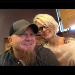 Meet your Posher, Ladina